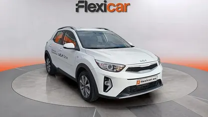 Usado Kia Stonic 79 CV (58 kW) 2024 SUV