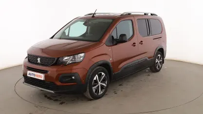 Usado Peugeot Rifter GT-line 131 CV (96 kW) 2020 Naranja Monovolumen