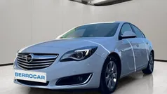 Blanco Usado 2015 Opel Insignia Selective Berlina | 9900 € (Un poco caro)