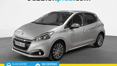 Usado 2017 Peugeot 208 Style Utilitario | 9550 € (Precio justo)