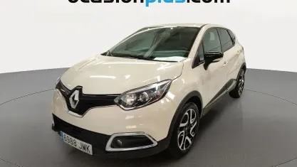 Usado Renault Captur Zen 120 CV (88 kW) 2016 Beige SUV