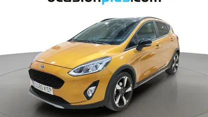 Usado Ford Fiesta Active 101 CV (74 kW) 2018 Naranja Utilitario