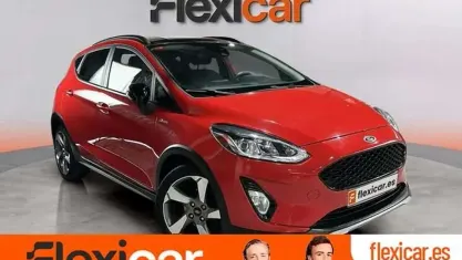 Usado Ford Fiesta Trend 101 CV (74 kW) 2019 Rojo Utilitario