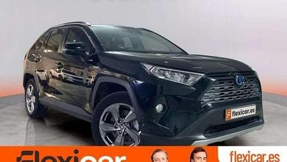 Käytetty Toyota RAV4 Hybrid Advance 218 HP (160 kW) 2021 Musta Katumaasturi