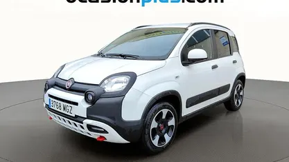 Usado Fiat Panda Cross Cross 70 CV (51 kW) 2023 Utilitario