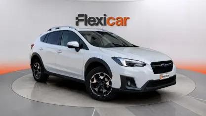 Usado Subaru XV 114 CV (83 kW) 2019 Blanco SUV