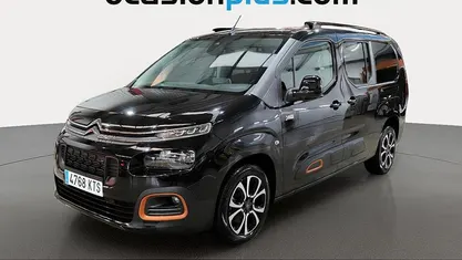 Usado Citroën Berlingo XTR 131 CV (96 kW) 2019 Negro Monovolumen