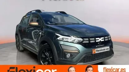 Käytetty Dacia Sandero Extreme 122 HP (89 kW) 2025 Vihreä Viistoperä