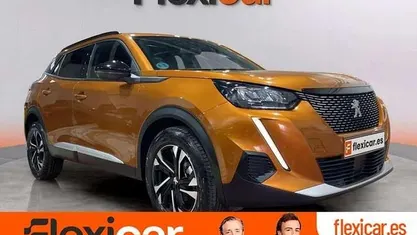 Usado Peugeot 2008 Allure 101 CV (74 kW) 2023 SUV