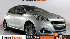 Usado 2017 Peugeot 208 Active Utilitario | 9090 € (Precio justo)