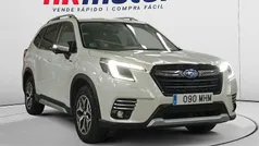Blanco Usado 2023 Subaru Forester SUV | 27.990 € (Precio justo)