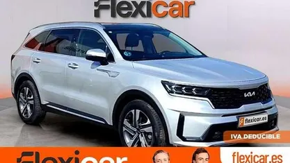 Usado Kia Sorento Plus 232 CV (170 kW) 2023 Gris SUV