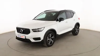 Usado Volvo XC40 R-Design 190 CV (139 kW) 2020 Blanco SUV
