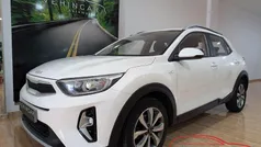 Blanco Usado 2022 Kia Stonic SUV | 13.995 € (Super precio)