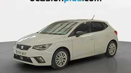 Usado Seat Ibiza FR 110 CV (80 kW) 2023 Blanco Utilitario