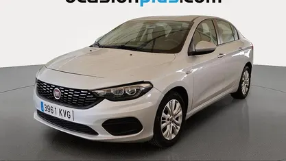 Gris plata Usado 2019 Fiat Tipo Easy Berlina | 10.900 € (Precio justo)