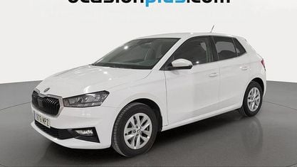 Käytetty Skoda Fabia Selection 95 HP (69 kW) 2024 Valkoinen Viistoperä