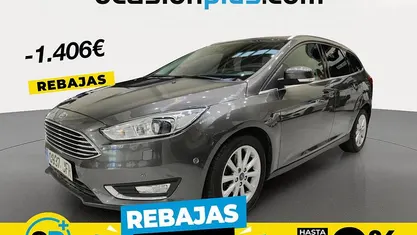 Gris Usado 2015 Ford Focus Titanium Monovolumen | 8190 € (Precio justo)
