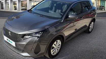 Gris Usado 2021 Peugeot 3008 Active SUV | 20.100 € (Precio justo)