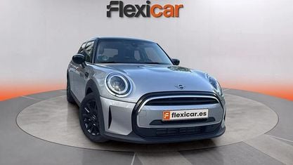 Używany Mini Cooper 137 KM (100 kW) 2024 Szary Hatchback