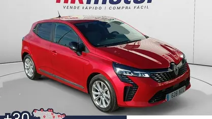 Rojo Usado 2025 Renault Clio V Evolution Berlina | 19.150 € (Precio justo)