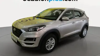 Usado Hyundai Tucson 132 CV (97 kW) 2019 Gris SUV