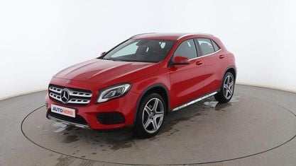 Używany Mercedes GLA200 AMG line 135 KM (99 kW) 2019 Czerwony SUV