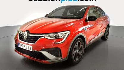 Rojo Usado 2022 Renault Arkana RS Line SUV | 20.255 € (Precio justo)