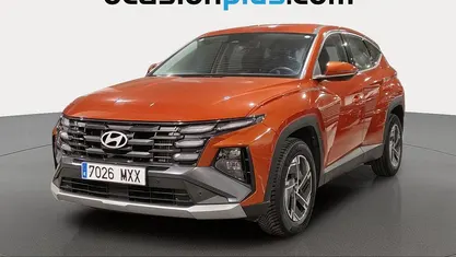 Naranja Usado 2025 Hyundai Tucson SUV | 22.682 € (Buen precio)