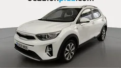 Blanco Usado 2022 Kia Stonic SUV | 15.864 € (Precio justo)