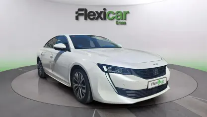 Usado Peugeot 508 SW Allure 226 CV (166 kW) 2021 Blanco Familiar