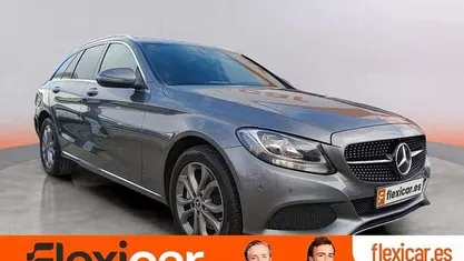 Usado Mercedes C250 204 CV (150 kW) 2018 Gris Familiar