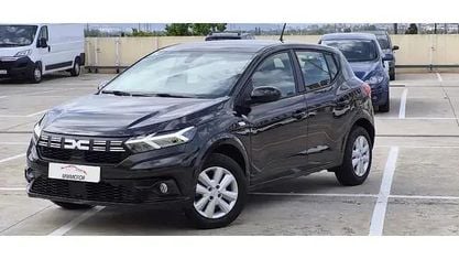 Begagnad Dacia Sandero Expression 91 HK (66 kW) 2023 Svart Halvkombi