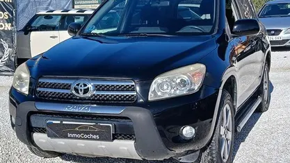 Usado Toyota RAV4 Executive 152 CV (111 kW) 2008 Negro SUV