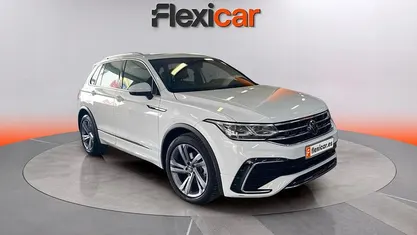 Usado VW Tiguan R-line Plus 150 CV (110 kW) 2024 Blanco SUV