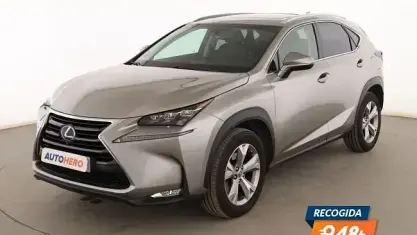 Usado Lexus NX300h E-FOUR Luxury Line 197 CV (144 kW) 2016 Gris SUV