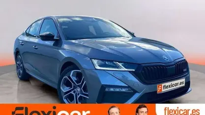 Usado Skoda Octavia RS 200 CV (147 kW) 2023 Gris Utilitario