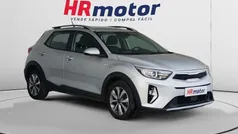 Gris Usado 2022 Kia Stonic SUV | 15.950 € (Precio justo)