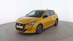Amarillo Usado 2022 Peugeot 208 Allure Utilitario | 14.699 € (Precio justo)