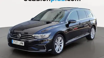 Usado VW Passat GTE 218 CV (160 kW) 2021 Negro Familiar