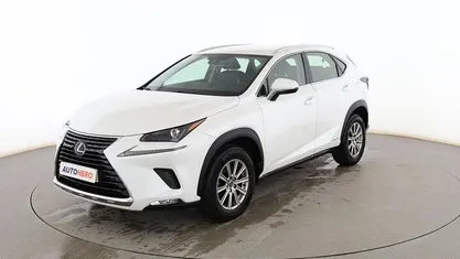 Usado Lexus NX300h E-FOUR 197 CV (144 kW) 2019 Blanco SUV