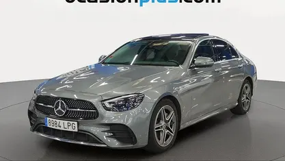Usado Mercedes E220 AMG 194 CV (142 kW) 2021 Gris Berlina