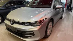 Blanco Usado 2025 VW Golf VIII Berlina | 26.900 € (Precio justo)
