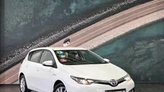 Usado 2018 Toyota Auris Hybrid Business Edition Berlina | 17.900 € (Precio justo)