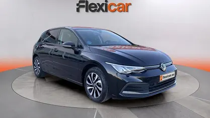 Negro Usado 2021 VW Golf Berlina | 14.990 € (Buen precio)