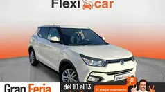Blanco Usado 2018 Ssangyong Tivoli Limited SUV | 11.390 € (Precio justo)