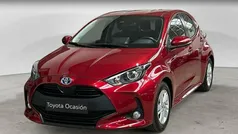 Usado 2021 Toyota Yaris Hybrid Active Berlina | 17.500 € (Precio justo)