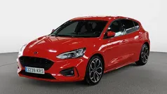 Rojo Usado 2018 Ford Focus ST-Line Utilitario | 15.537 € (Precio justo)