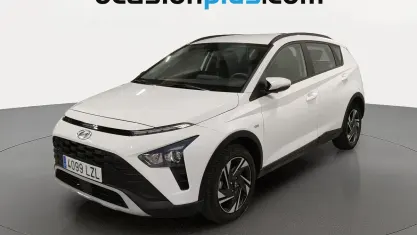 Usado Hyundai Bayon 101 CV (74 kW) 2022 Blanco SUV
