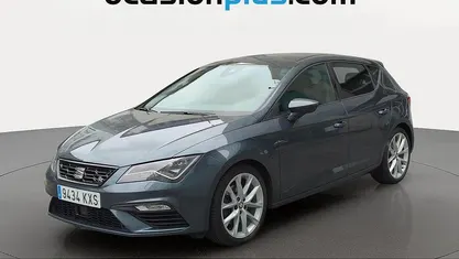 Usado Seat Leon FR 190 CV (139 kW) 2019 Gris Utilitario